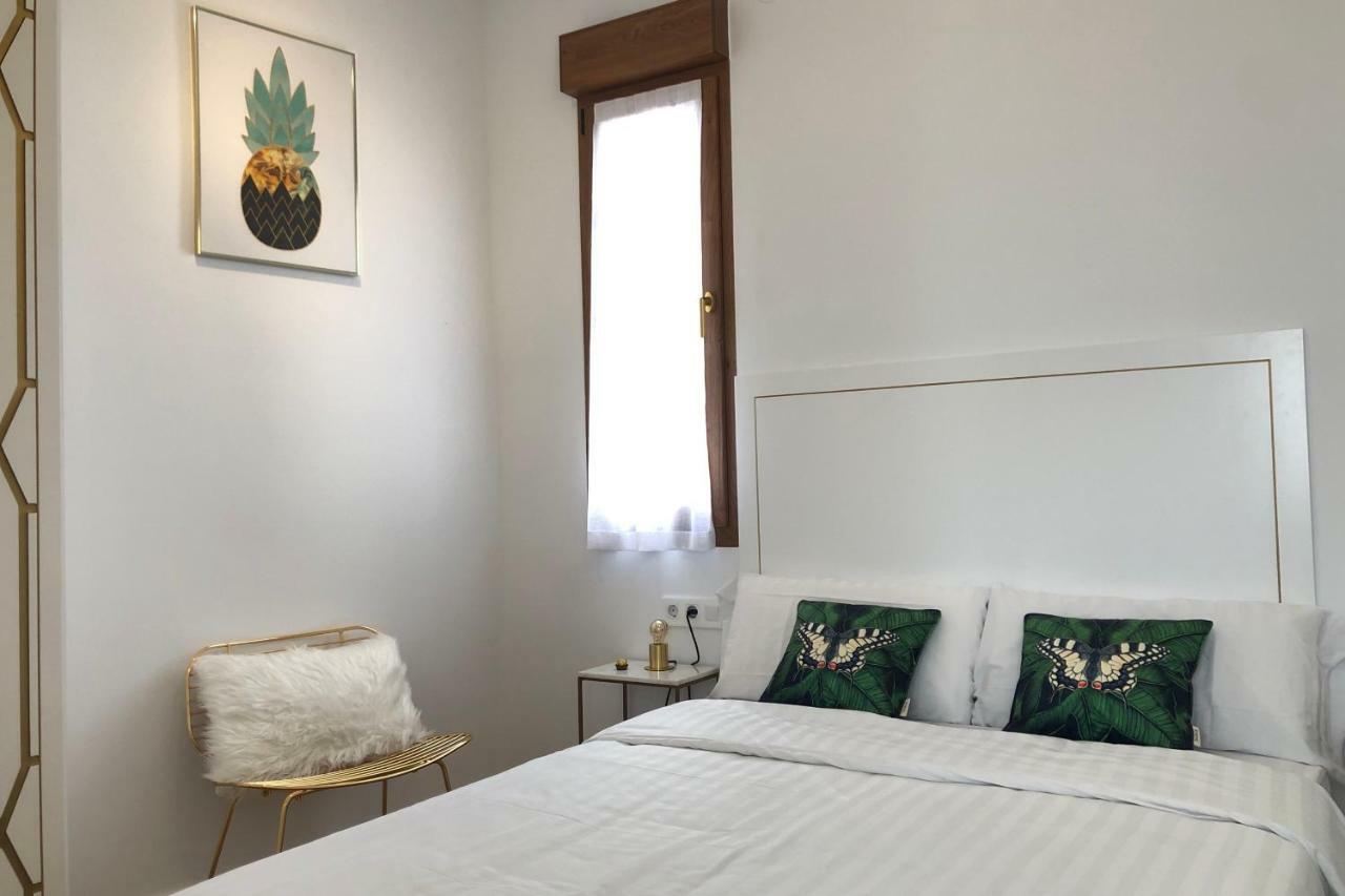 Suites Casa Luben Леон Экстерьер фото